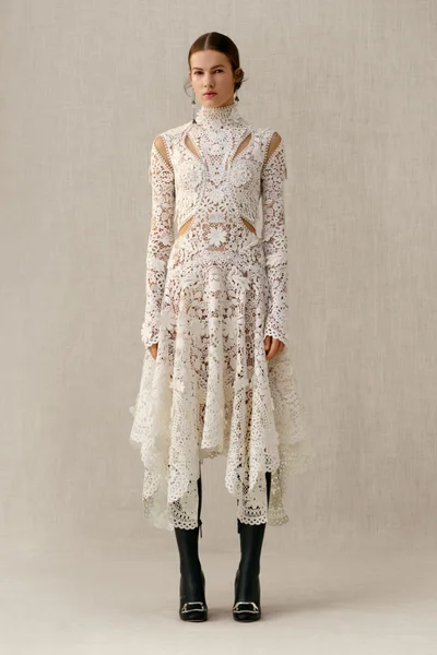 Look 1